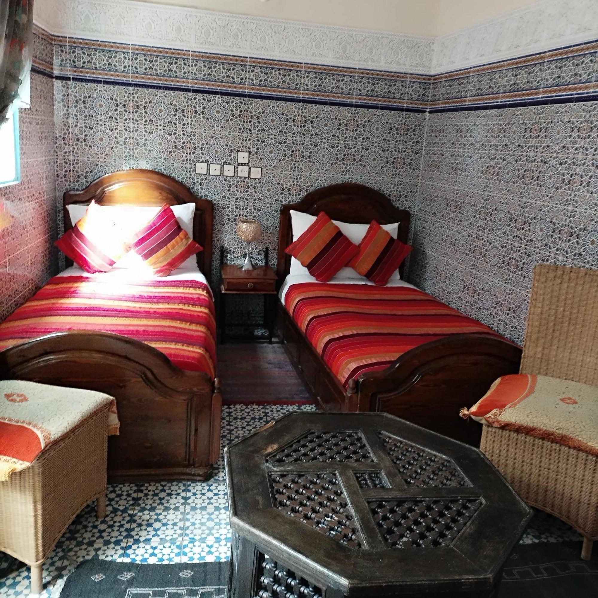 Ryad Bab Berdaine Meknès Habitación foto